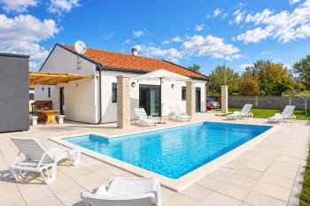 Vila Serenity